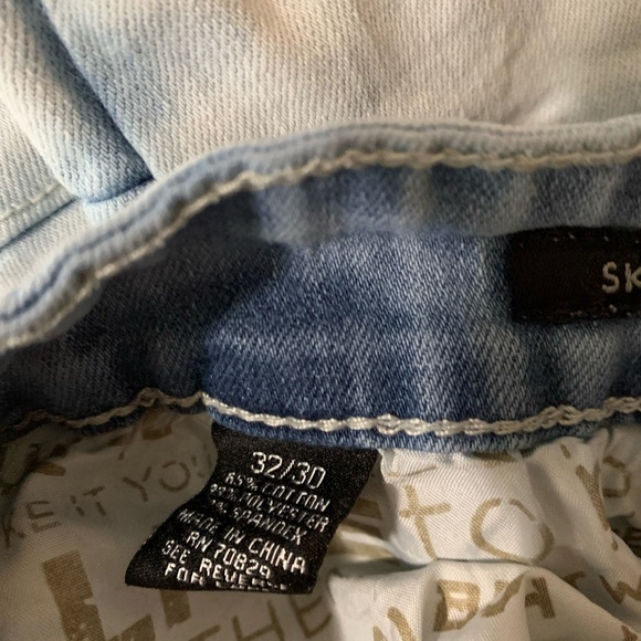 Black Premium Skinny Flex Distressed Jeans RN 70829 Zipper Legs Light Wash 32x30 - Picture 6 of 9